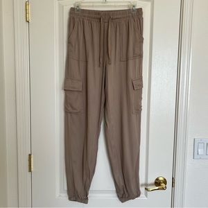 Charlotte Russe Tan Jogger Cargo Pants Size Small